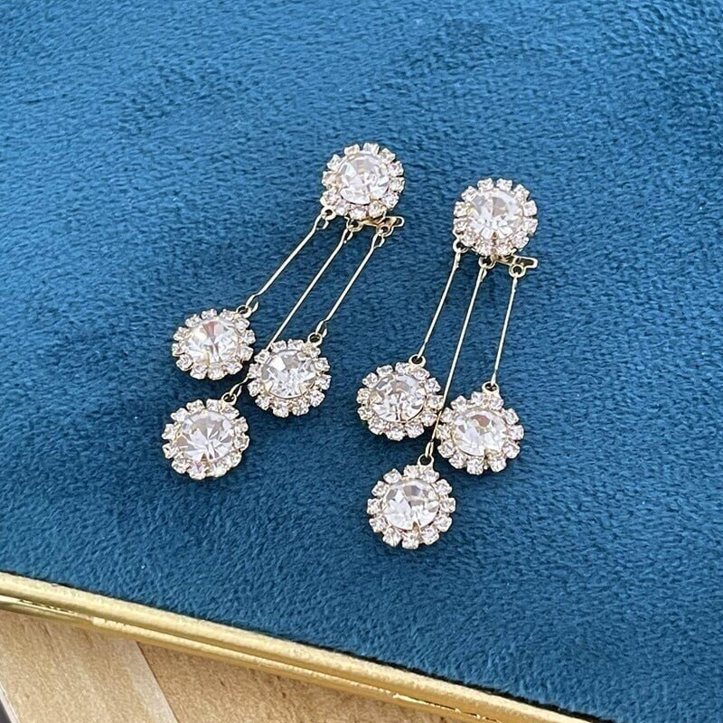 📢50 % DE RÉDUCTION !! Boucles d'oreilles pétales rondes en zircon