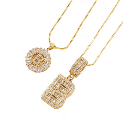 💍 Lot de 2 colliers avec pendentif initiales ✨ – Le cadeau idéal pour vos amis 💝