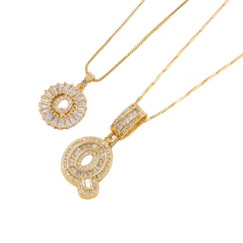 💍 Lot de 2 colliers avec pendentif initiales ✨ – Le cadeau idéal pour vos amis 💝