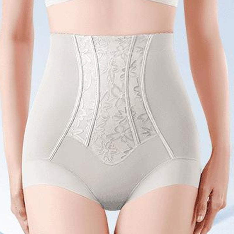 Printemps rime avec légèreté – retrouvez une silhouette élancée. 🌸✨