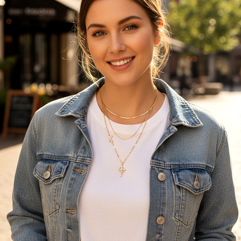 💎 50 % DE RÉDUCTION ! 💎 Collier à maillons délicats en forme de pétales avec pendentif initiale – Longueur réglable, design étincelant et inspiré de la foi ✨📿