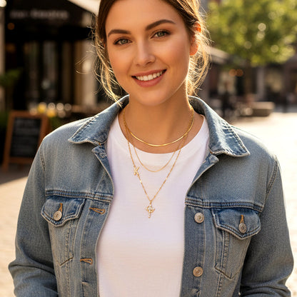 💎 50 % DE RÉDUCTION ! 💎 Collier à maillons délicats en forme de pétales avec pendentif initiale – Longueur réglable, design étincelant et inspiré de la foi ✨📿