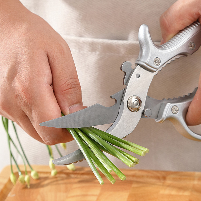 ✂️✨🍗 ACHETEZ 2, OBTENEZ 1 GRATUIT ! Ciseaux de Cuisine Multifonctions 5-en-1 – Acier Inox 3Cr13, Ergonomiques & Sécurité (Offre Limitée)