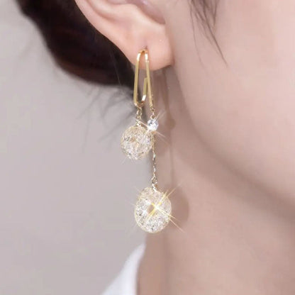 📢📢50 % DE RÉDUCTION !!!⏰Boucles d'oreilles pendantes élégantes ornées d'un pompon en cristal synthétique
