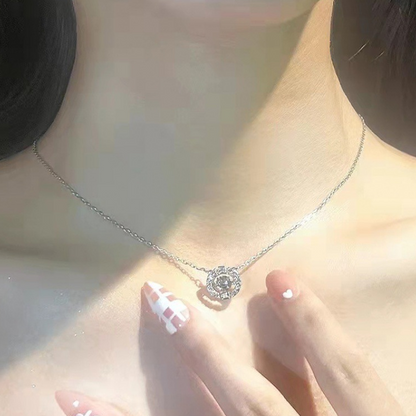 ⏳💎📿 Collier Danse en Strass Étincelant – Anti-Transpiration, Pierre Mobile & Halo de Cristaux (6 Couleurs, Chaîne O)