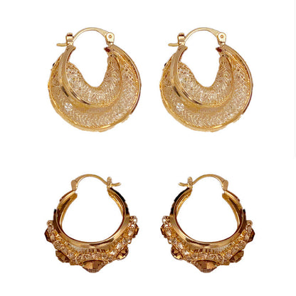 Boucles d'oreilles rondes vintage métalliques au style affirmé