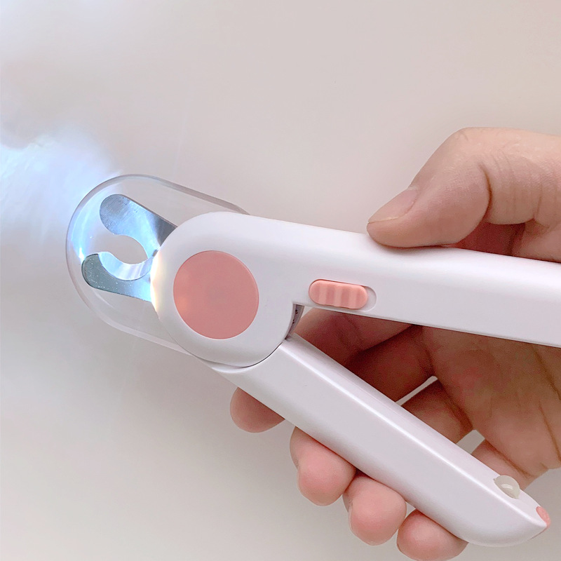 💅-50% Soldes 2026 — Plus de 33 000 vendus ! 🐾 Coupe-Griffes pour Chiens et Chats avec Lumière LED