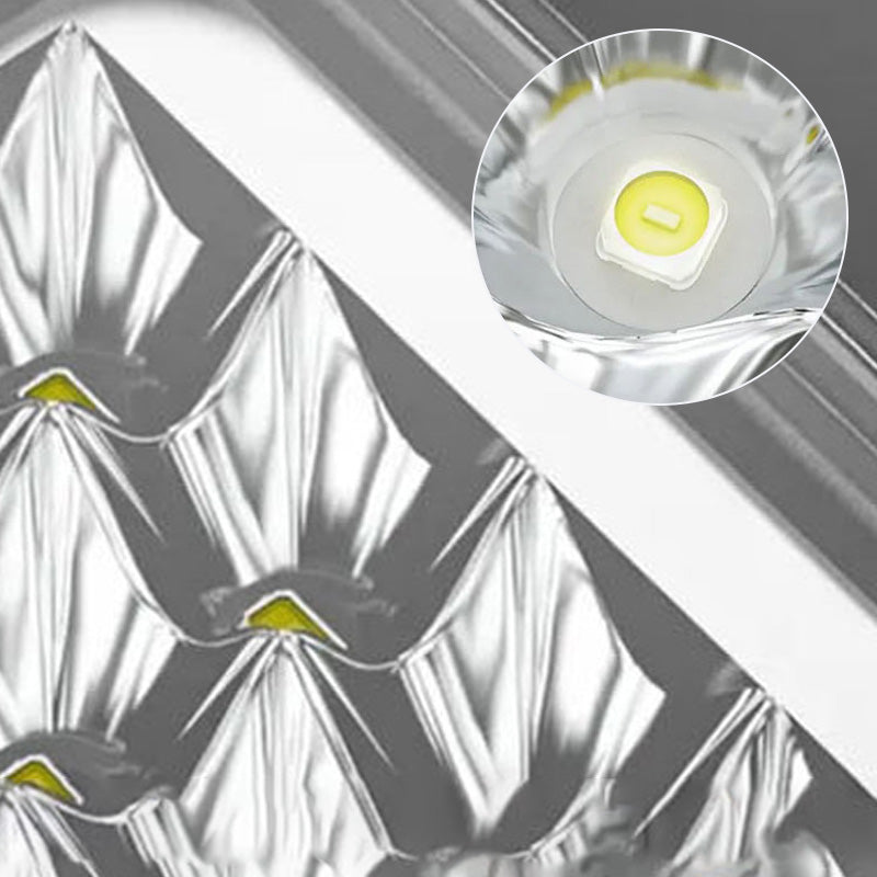 💡-50%! Lampe de Travail LED Portable – Puissance 1000 Lm, ténèbres vaincues ! 🔥 Rechargeable, aimantée & crochet intégré, elle vous suit partout ! -40% ce week-end ⏳